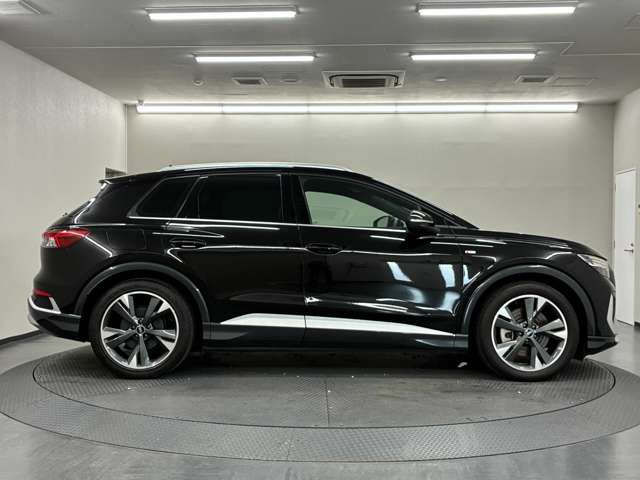 Audi Q4 e-tron 12