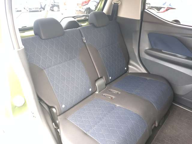 Mitsubishi eK X 11