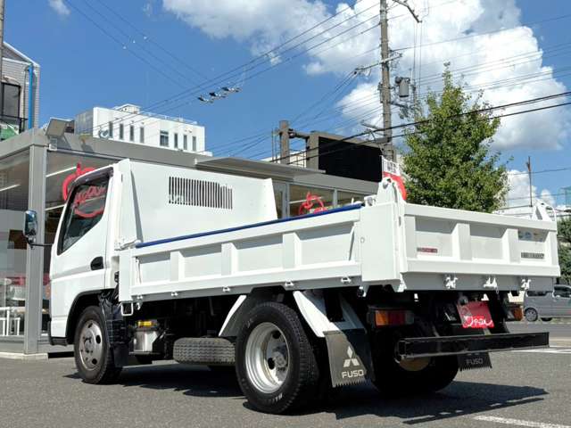 Mitsubishi Fuso Canter 8