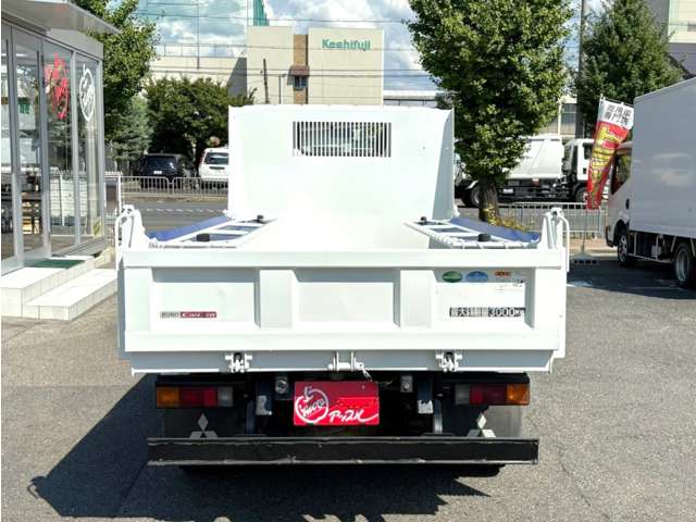 Mitsubishi Fuso Canter 10