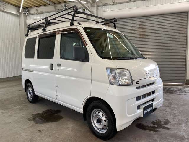 Daihatsu Hijet Cargo 5