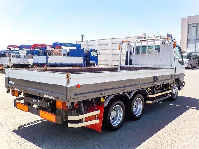 Mitsubishi Fuso Canter 5