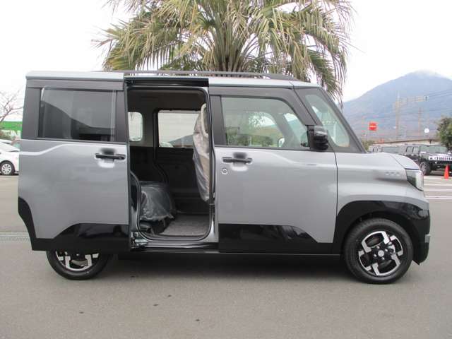 Mitsubishi Delica Mini 9