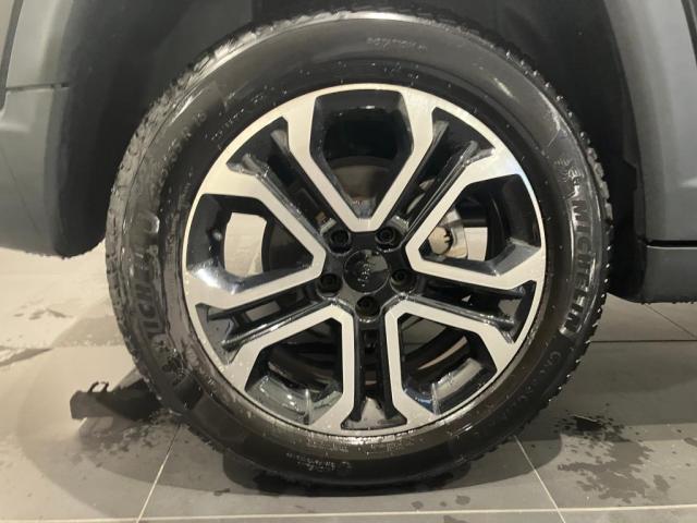 Jeep Compass 11