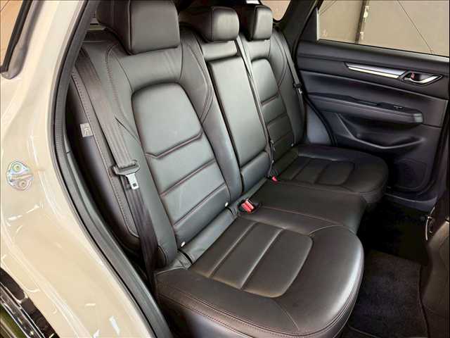 Mazda CX-5 6