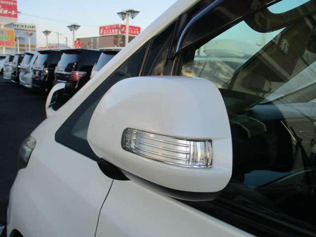 Toyota Alphard 10