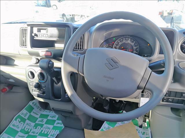 Suzuki Every 8