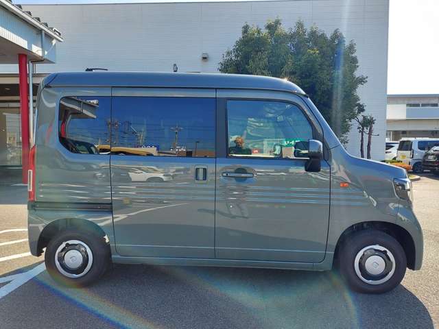 Honda N-VAN 4