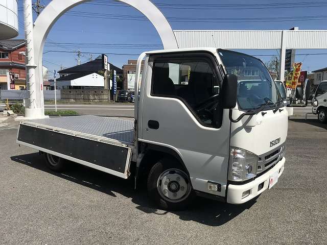 Isuzu Elf 10