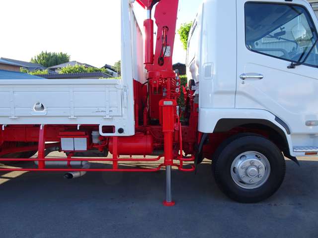 Mitsubishi Fuso Fighter 4