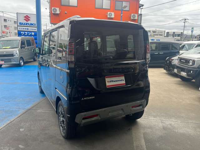 Mitsubishi Delica Mini 7
