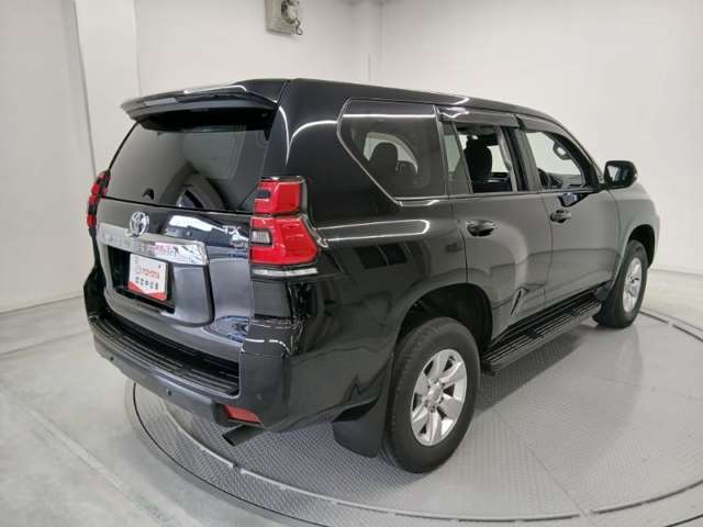 Toyota Land Cruiser Prado 5