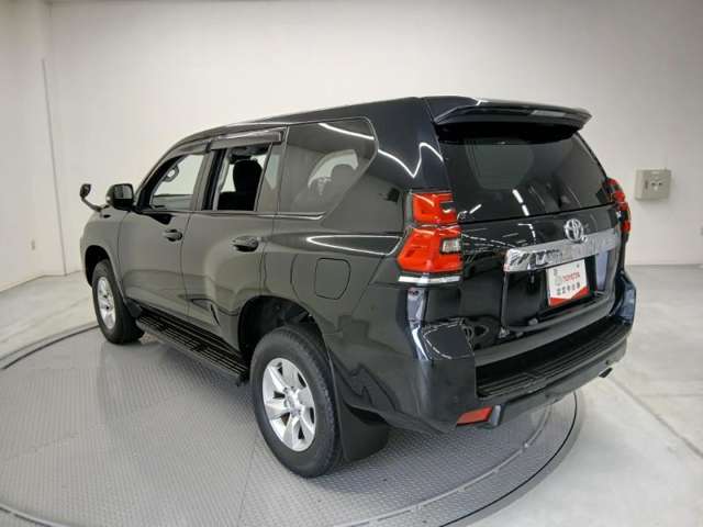 Toyota Land Cruiser Prado 7