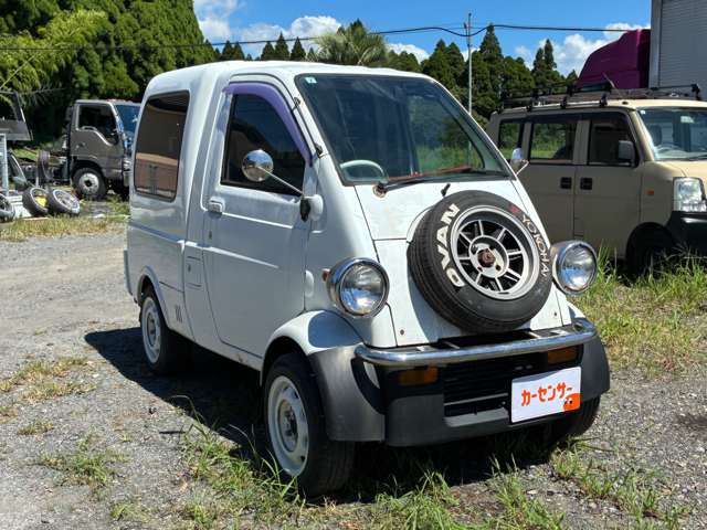 Daihatsu Midget II 2