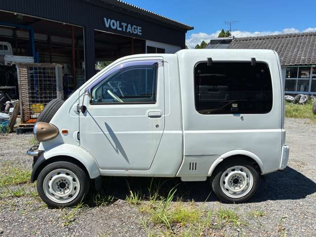 Daihatsu Midget II 6