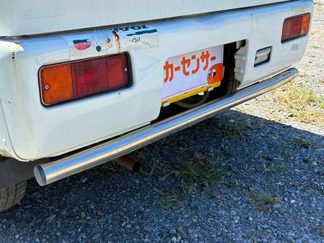 Daihatsu Midget II 7