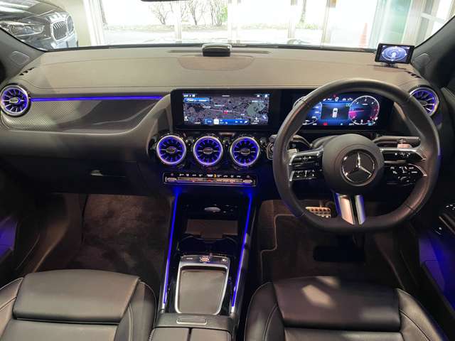 Mercedes-Benz GLA-Class 2