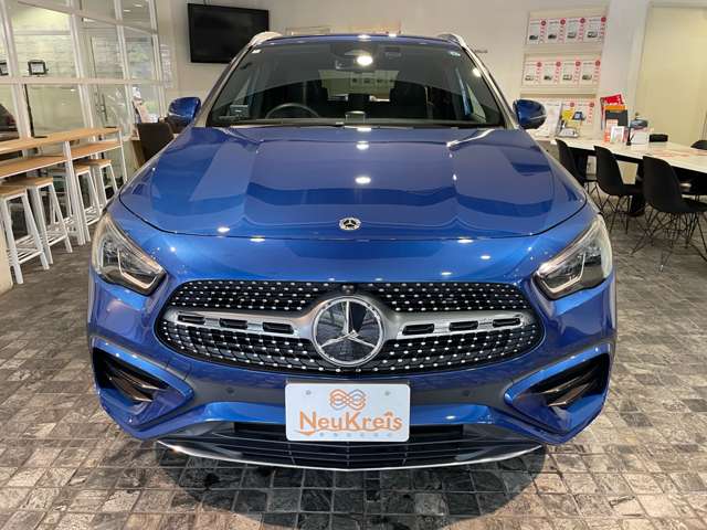 Mercedes-Benz GLA-Class 10