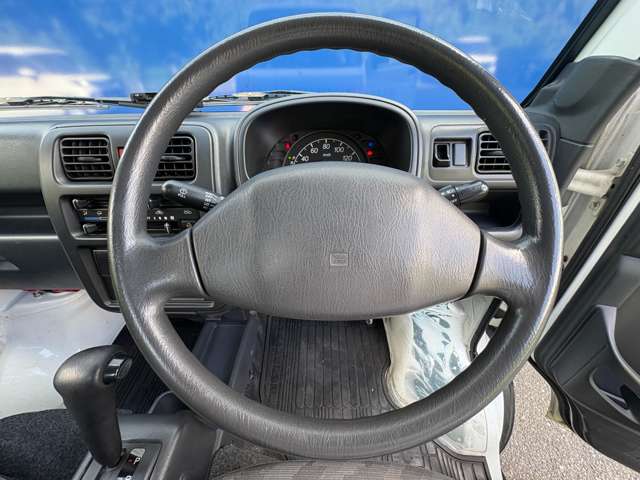 Mazda Scrum Truck 11