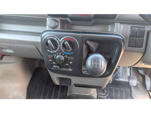 Suzuki Every 9