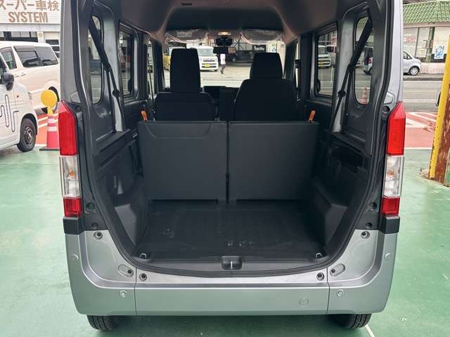 Honda N-VAN 10