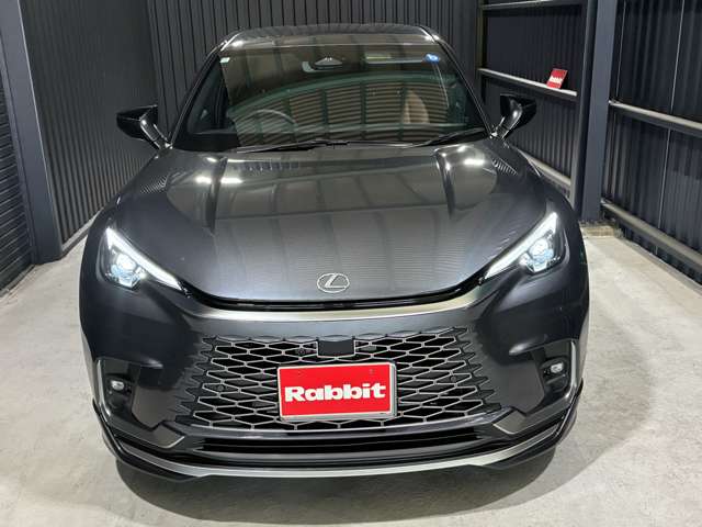 Lexus LBX 8
