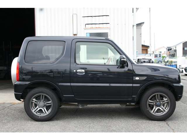 Suzuki Jimny 4