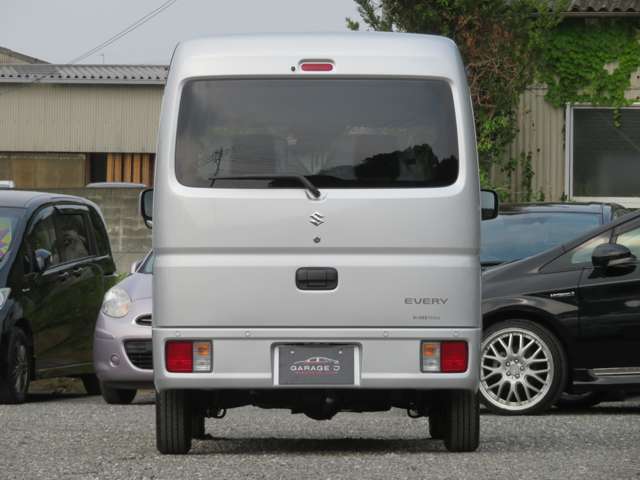 Suzuki Every 9