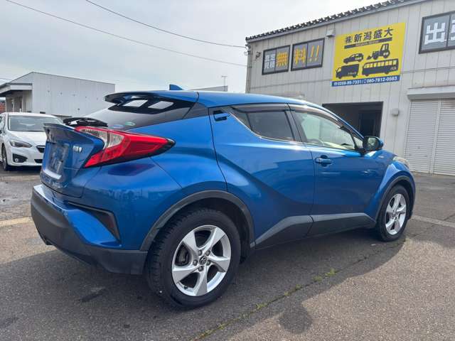 Toyota C-HR 7