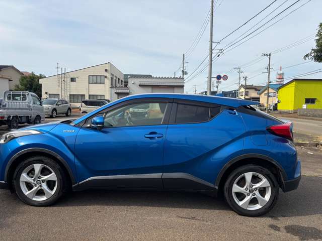 Toyota C-HR 10