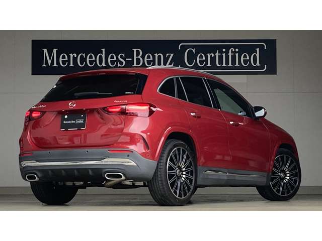 Mercedes-Benz GLA-Class 5