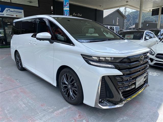 Toyota Vellfire 6