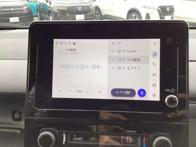 Toyota Sienta 3