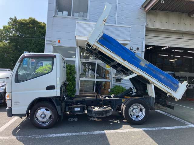 Mitsubishi Fuso Canter 3