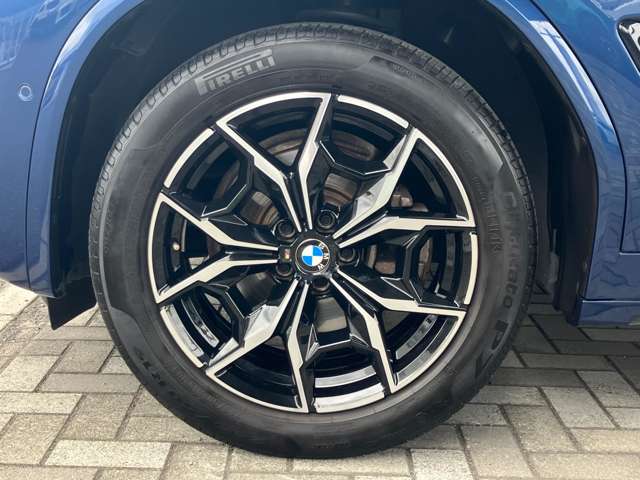 BMW X4 7