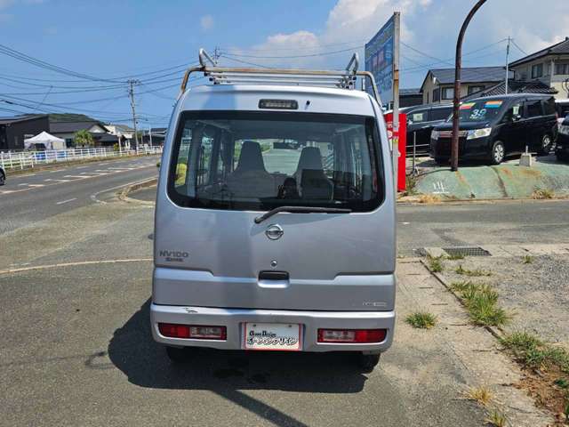 Nissan NV100 Clipper 12