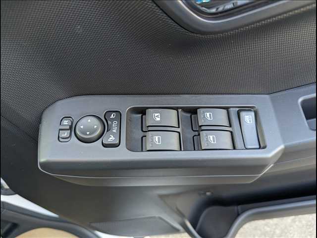 Daihatsu Taft 12