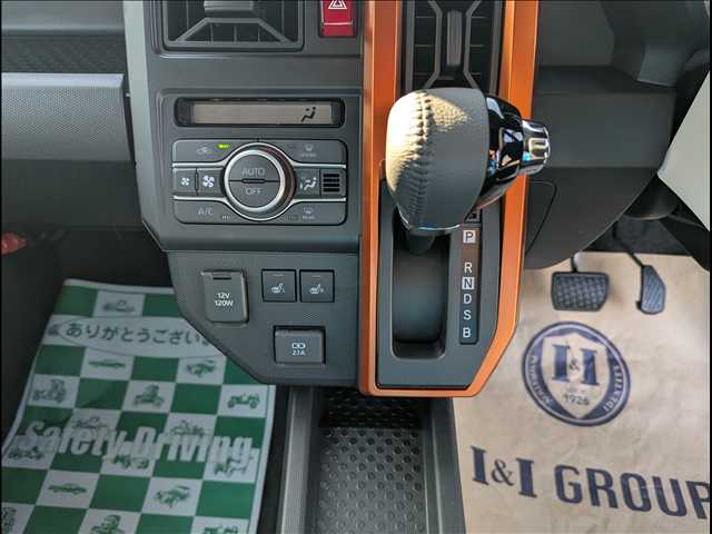 Daihatsu Taft 6