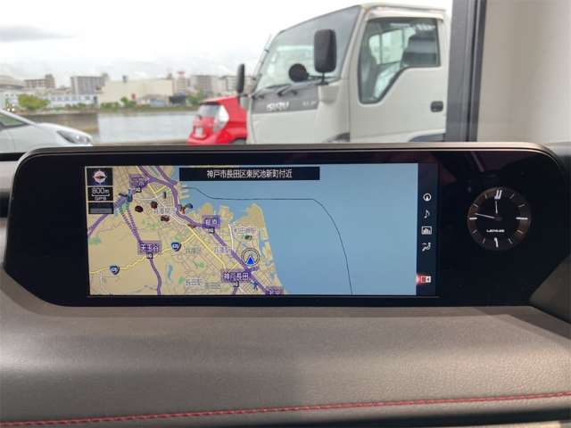 Lexus UX 3