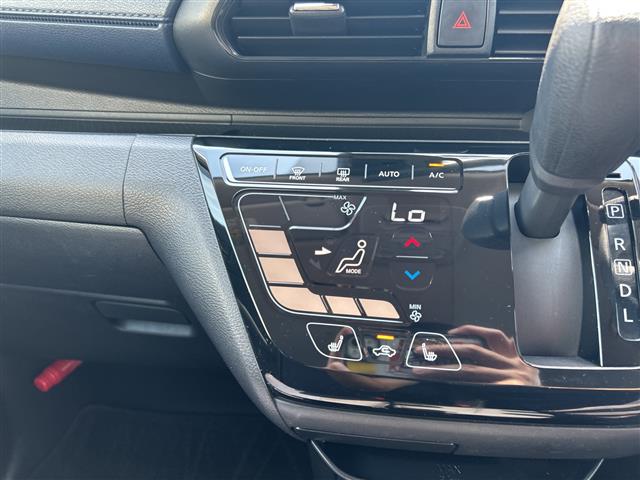 Mitsubishi eK X 6