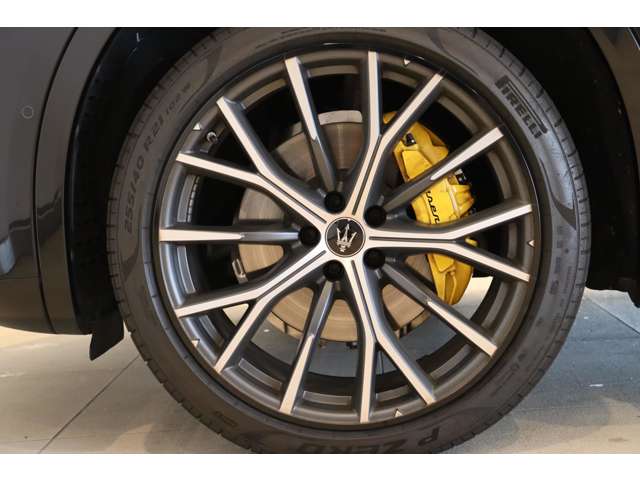 Maserati Grecale 5