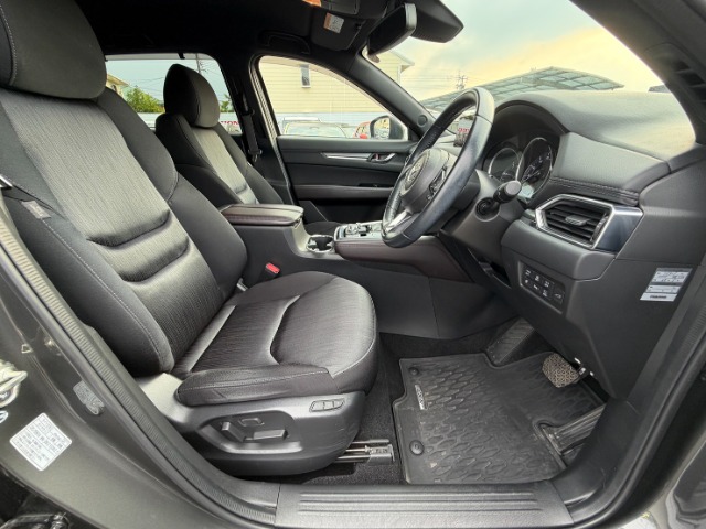 Mazda CX-8 8