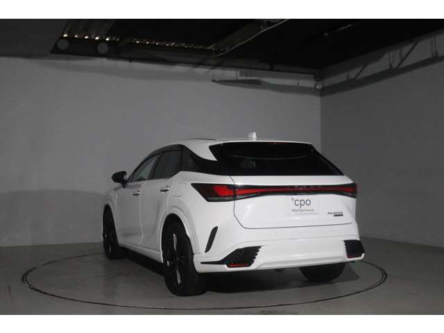 Lexus RX 7
