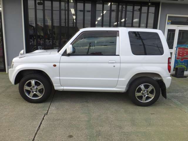 Mitsubishi Pajero Mini 11