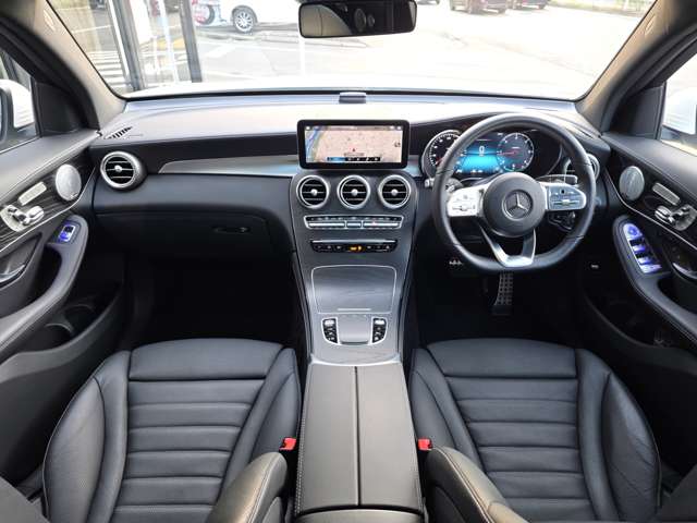 Mercedes-Benz GLC 11