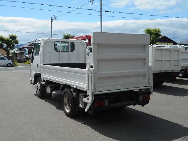 Isuzu Elf 9