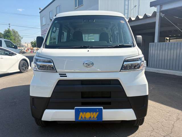 Daihatsu Hijet Cargo 2