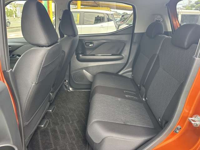 Mitsubishi eK X 6