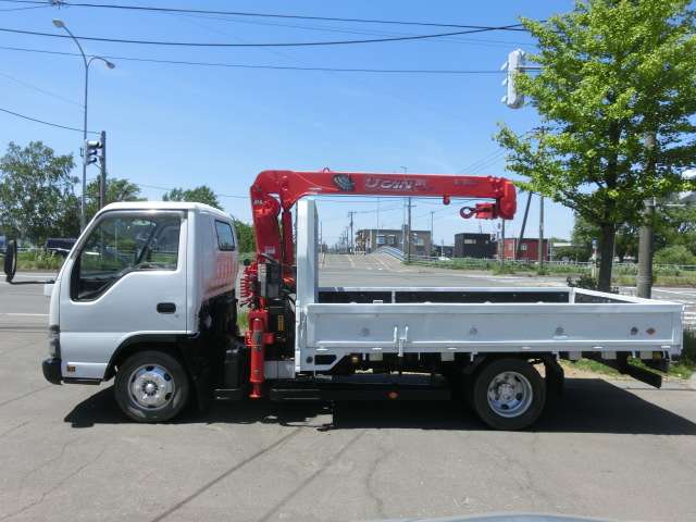 Isuzu Elf 3