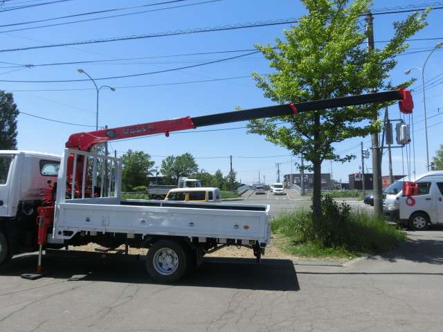 Isuzu Elf 4
